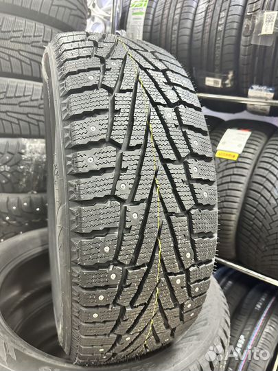 Roadstone Winguard WinSpike SUV 235/55 R18 100T