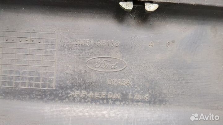 Решетка радиатора Ford C-Max, 2004