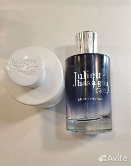 Парфюмерная вода Musk invisible около 35мл остаток