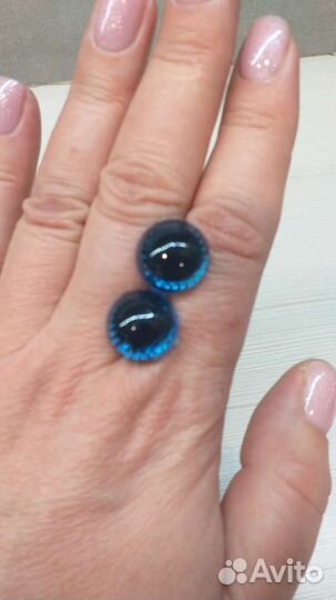 Материалы для творчества и рукоделия. Глазки