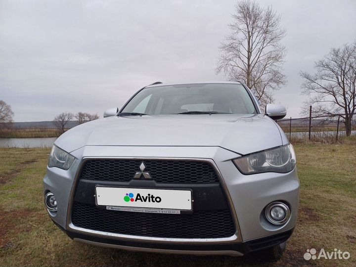 Mitsubishi Outlander 2.0 CVT, 2011, 203 866 км