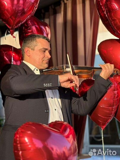 Скрипач, Диджей