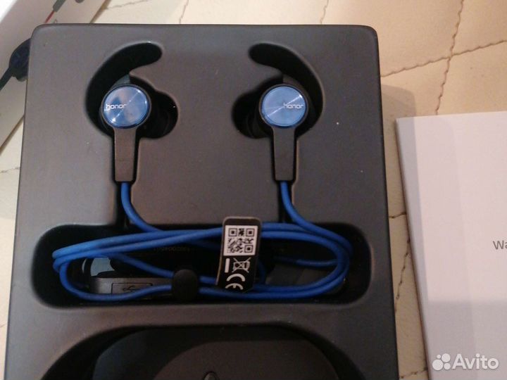 Беспроводные наушники