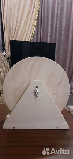 Беговое колесо для грызунов деревянное 30 см