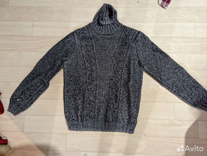 Свитер с горлом мужской Savage