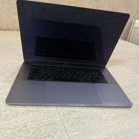 Apple macbook pro 15 2018