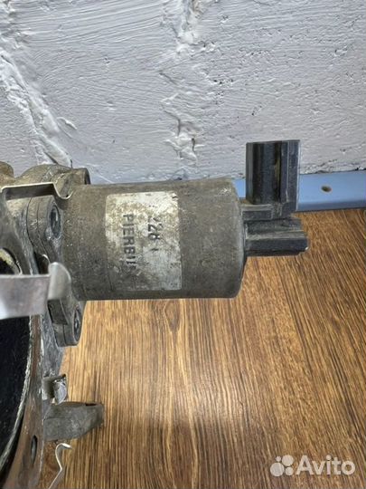 Коллектор впускной Nissan Primera P 12 универсал 1