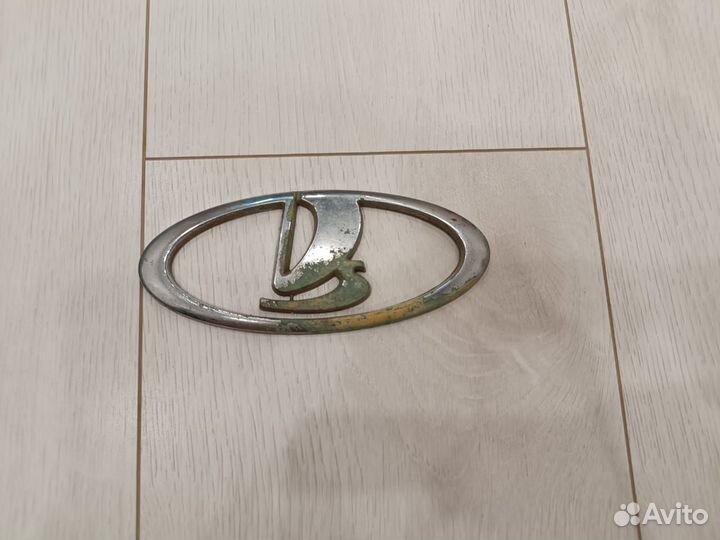 Значек лады в плохом качестве