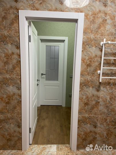 Двери межкомнатные белые