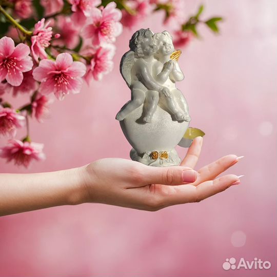 Ангелы и другие статуэтки, кашпо, сувениры оптом