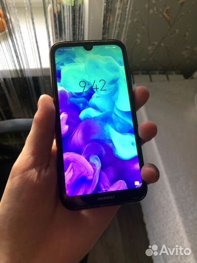HUAWEI Y5 (2019), 2/32 ГБ