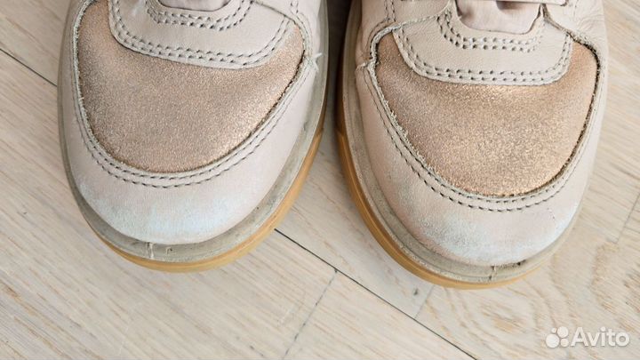 Ботинки Ecco на девочку 34 размер демисезон