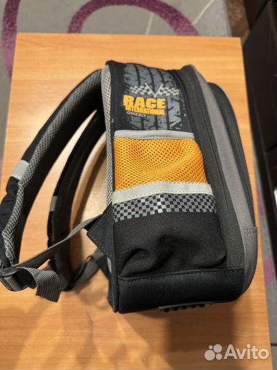 Рюкзак детский школьный grizzly