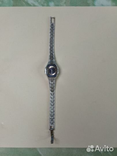 Часы женские Луч СССР на браслете