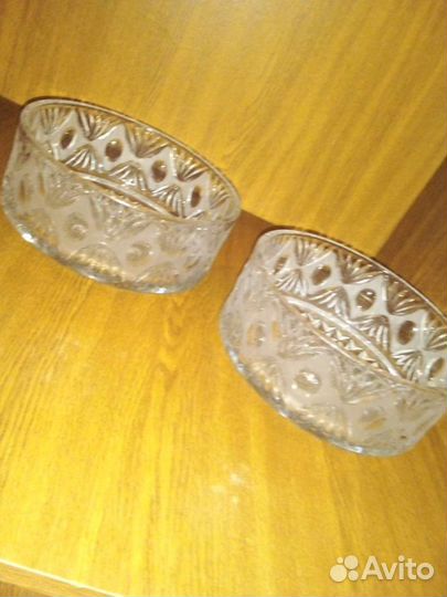 Хрустальная ваза