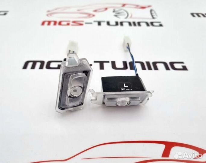 Проекция в зеркала AMG Mercedes CLS-class C257