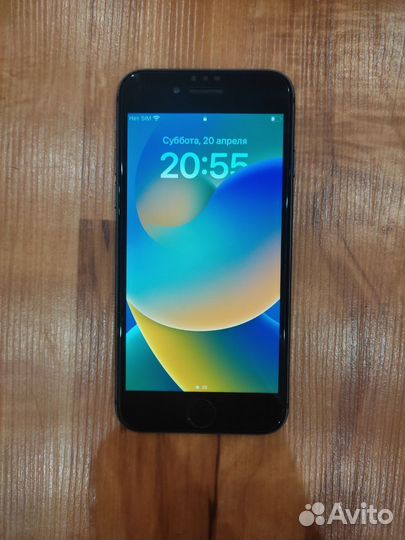 iPhone 8, 64 ГБ