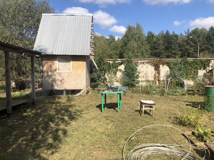 Дача 12 м² на участке 5 сот.