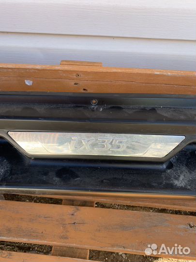 Правый порог подножка на hyundai ix35 2010г