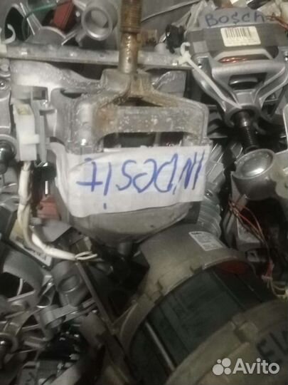 Мотор от стиральной машины Индезит