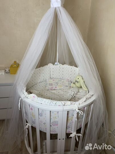 Бортики, 2 комплекта белья, круглый матрас