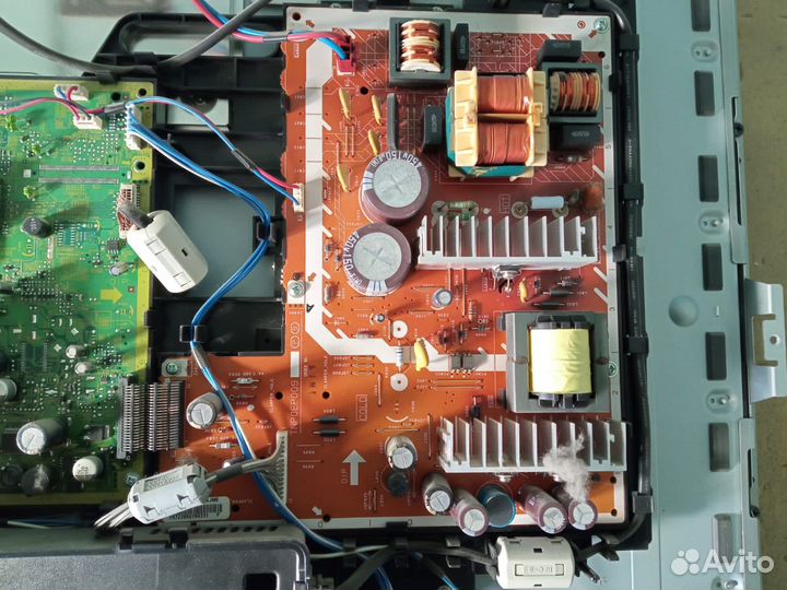 Телевизор panasonic TX-R32LE7KA по запчастям