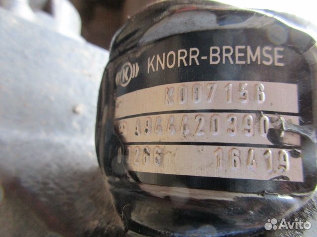 Суппорт тормозной задний правый Mercedes Benz Actr