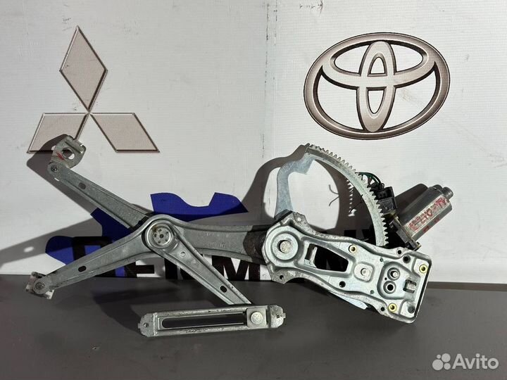 Стеклоподъемник передний правый Mercedes w210