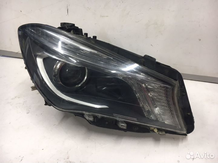 Mercedes CLA a117 w117 c117 x117 фара правая