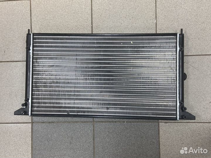Радиатор охлаждения opel vectra 1.4/1.6л 1988-1995