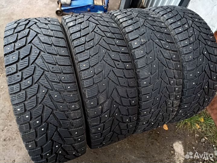 Dunlop SP Winter Ice 03 245/60 R18