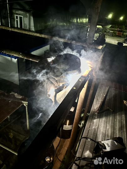 Электрогазосварщик накс. Резчики Накс