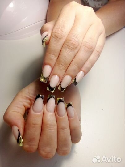 Наращивание ногтей
