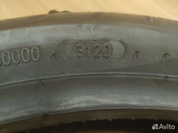 Продам покрышку vredestein 120х70