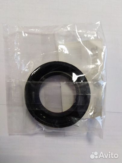 Сальник транцевого подшипника Volvo