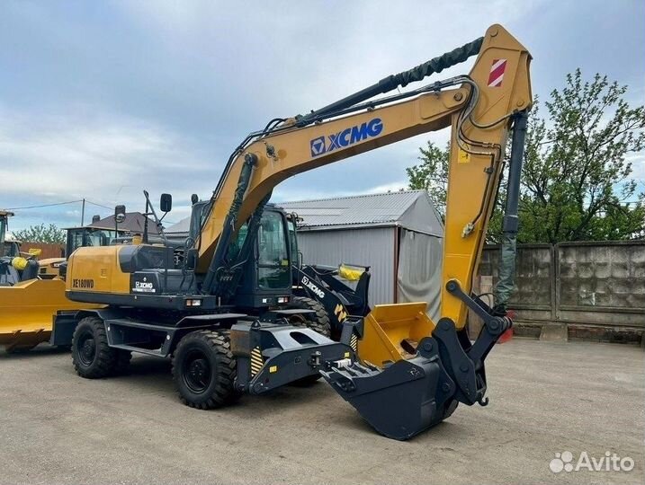 Колёсный экскаватор XCMG XE180WD, 2024