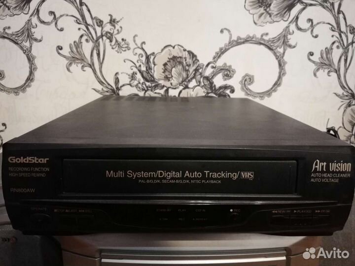 Видеомагнитофон