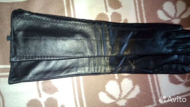 Длинные кожаные перчатки