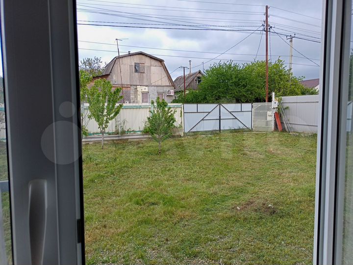 Дом 40 м² на участке 4 сот.