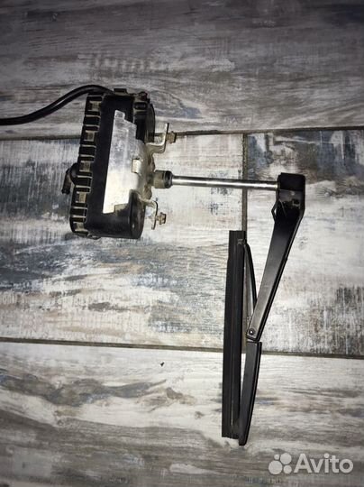 Продам омыватель фар W 140