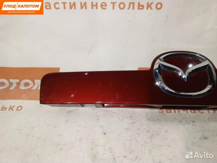 Накладка двери (крышки) багажника Mazda CX-7 2009