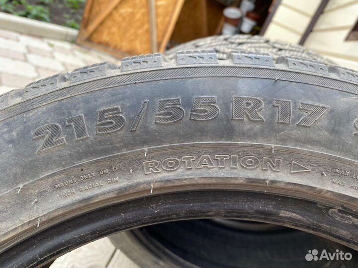 Nokian Tyres Hakkapeliitta 7 215/55 R17