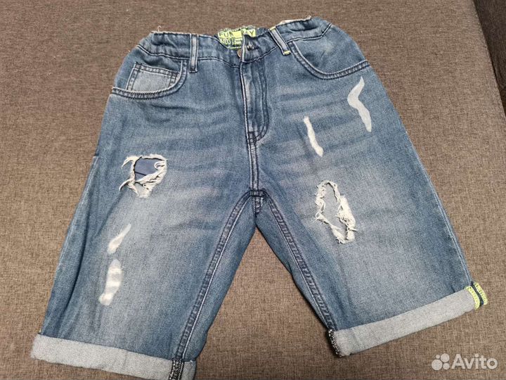 Джинсовые шорты