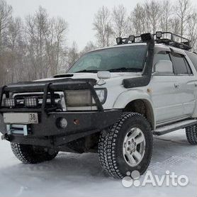 Бампер силовой передний Toyota Hilux Surf 185 с центральной дугой