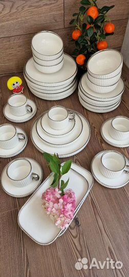 Набор столовой посуды новый на 6 персон белый