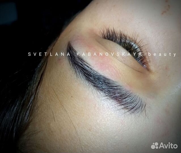 Маникюр, брови