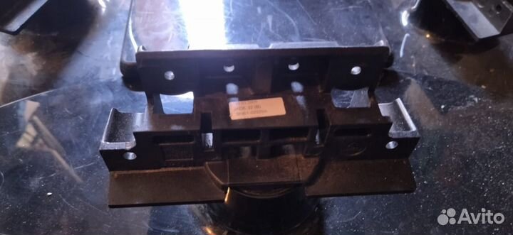 Подставка по ЖК тв Самсунг 32