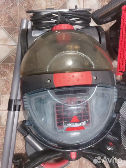 Моющий пылесос bissell 81N7-J