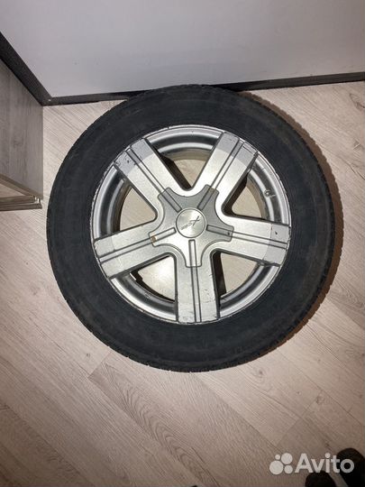 Колеса в сборе r16 всесезонные 5х139.7