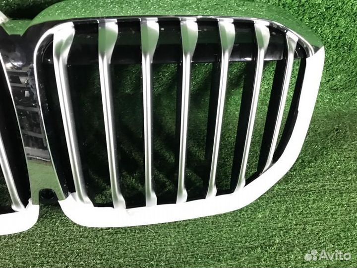Решетка радиатора BMW X5 G05 (2018-н.в.)